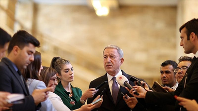 Hulusi Akar açıkladı: Türkiye, Rusya ve Ukrayna tahıl koridorunu görüşecek